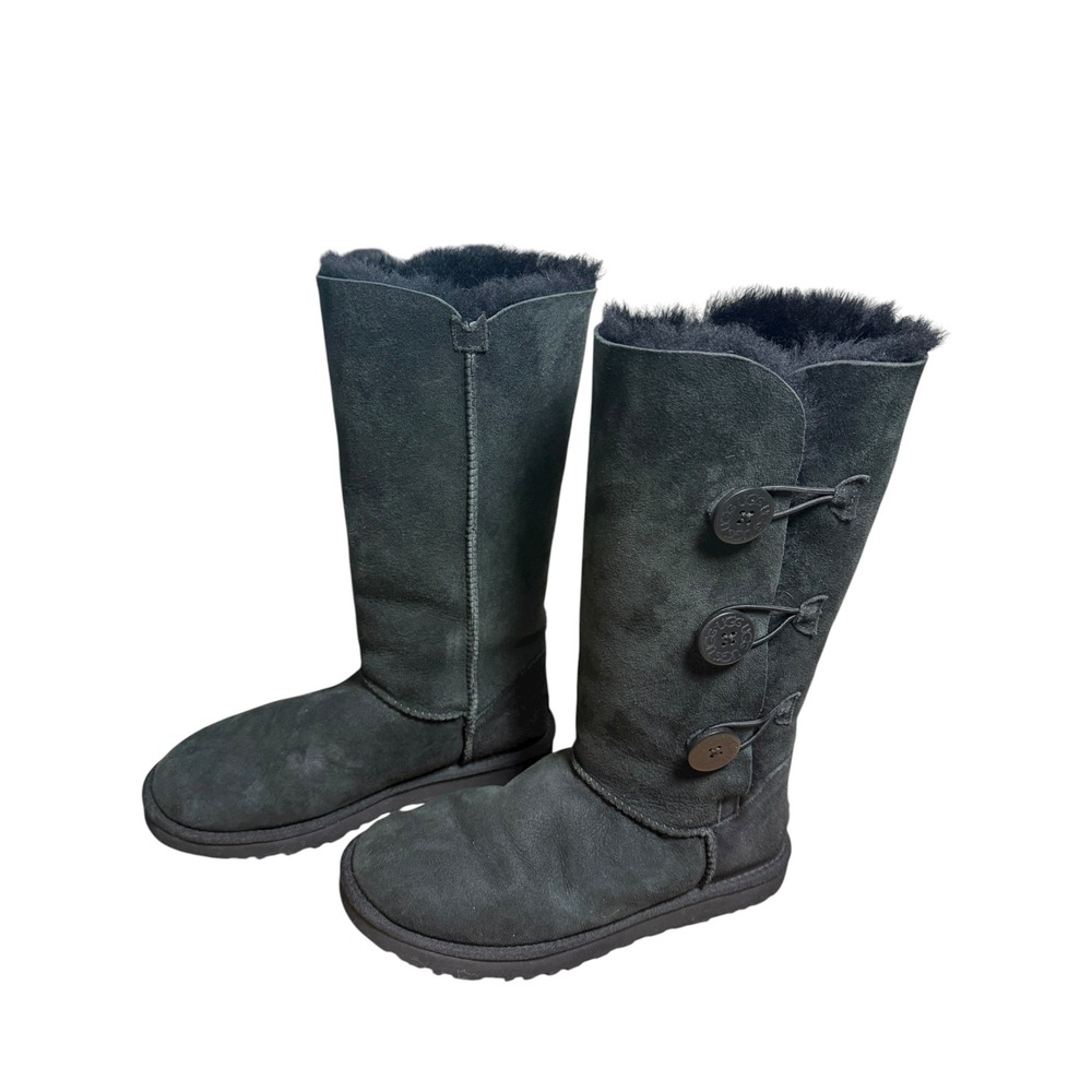 UGG Australia Bailey Button Triplet Black Suede Tall Sheepskin Boots 1873 Size 9